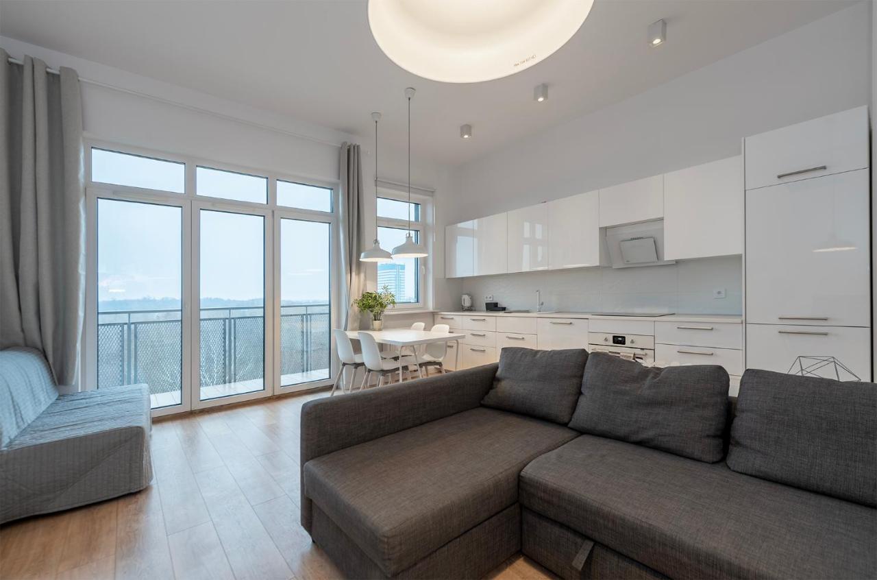 Penthouse With A View Of Lodz & Free Parking Apartman Kültér fotó