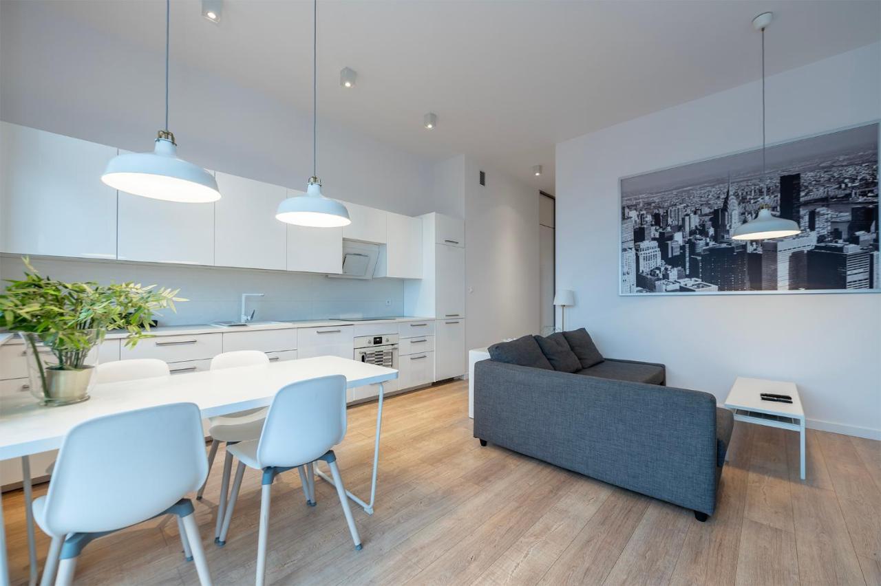 Penthouse With A View Of Lodz & Free Parking Apartman Kültér fotó